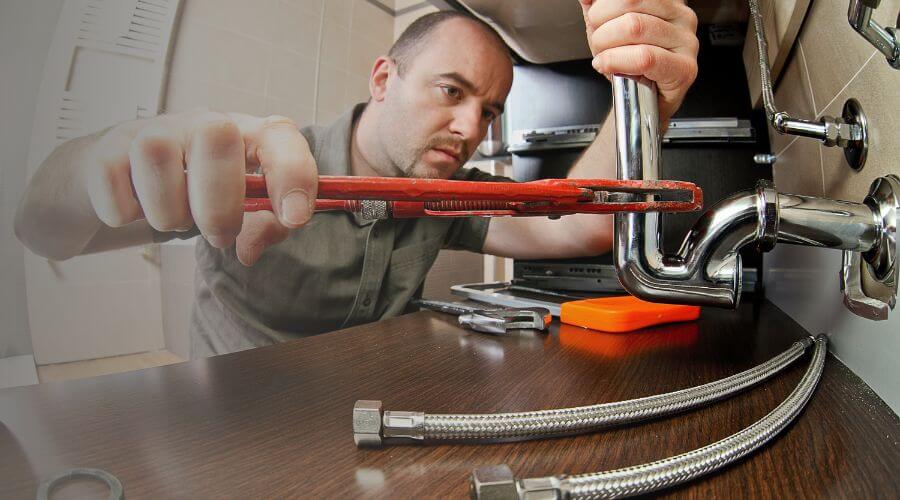 Expert burst pipe repair services in Redwood City, CA